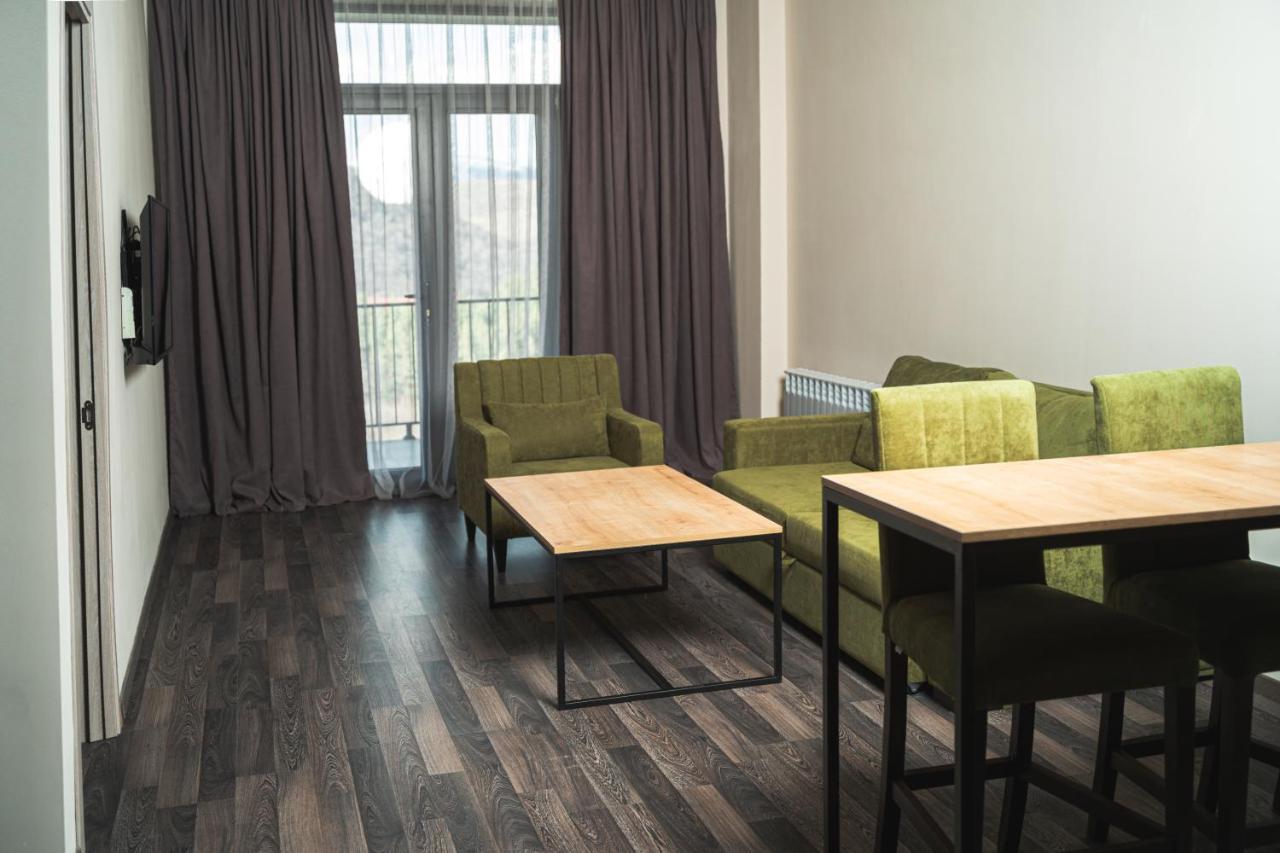 Forest Apartments Hotel ツァグカゾール エクステリア 写真